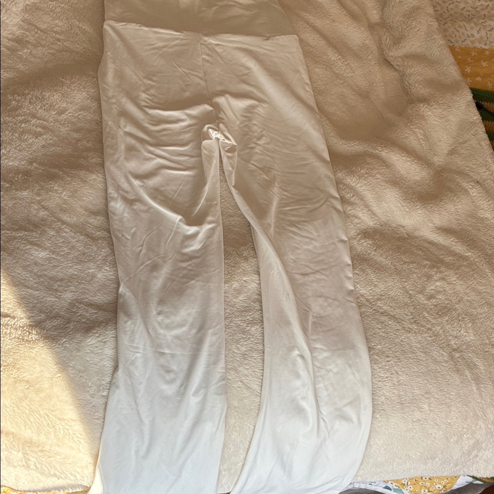 SHEIN White Leggings